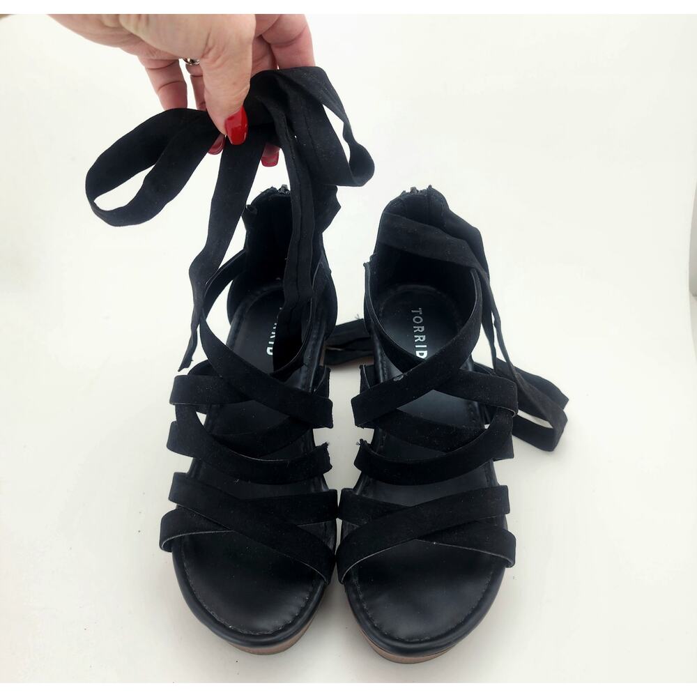 Torrid black strappy velvet ankle wrap wood block heel platform sandal sz 6.5ww